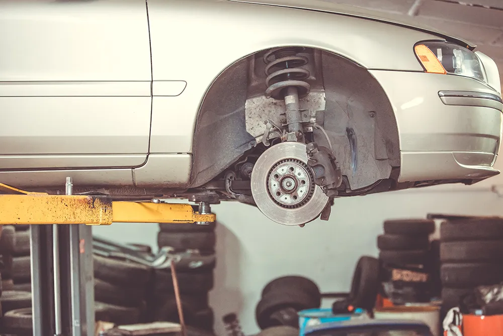 Smooth Rides Ahead: Understanding Suspension Repair, Shocks, and Struts